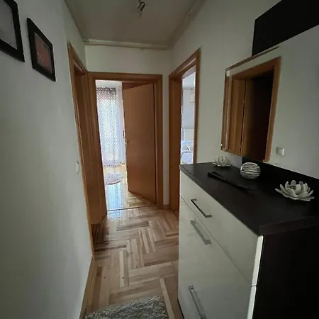 Apartman West - Private Parking Place Zagreb Extérieur photo