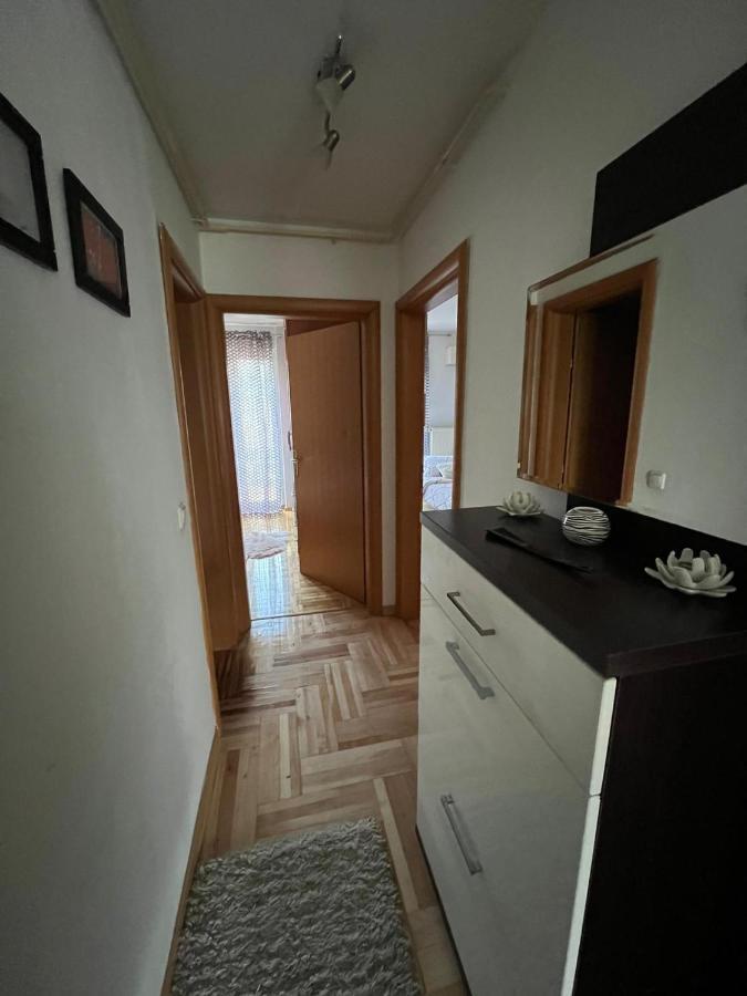 West - Private Parking Place * Zagreb