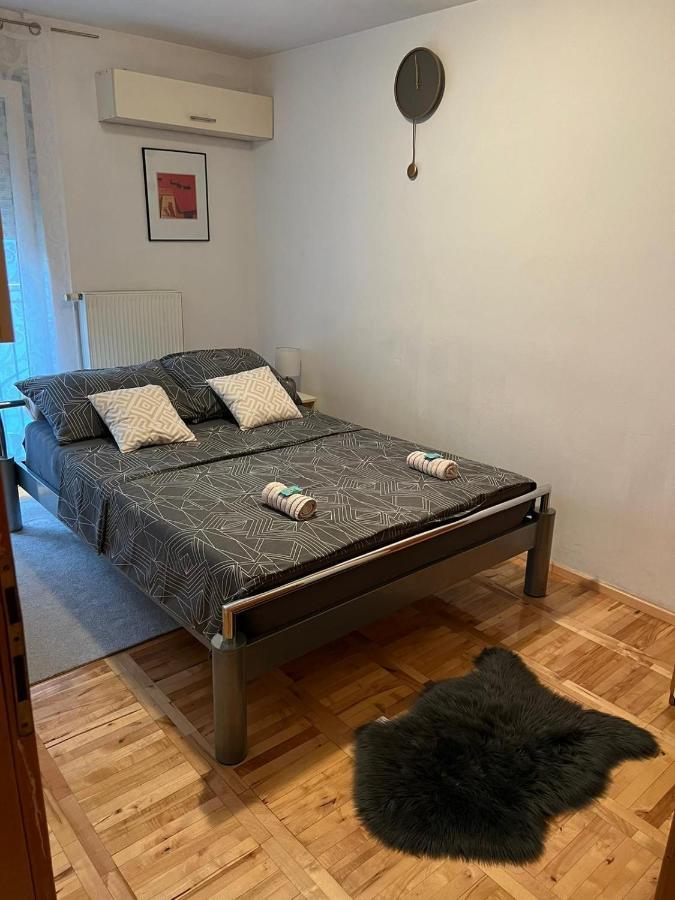 Appartement West - Private Parking Place Zagreb