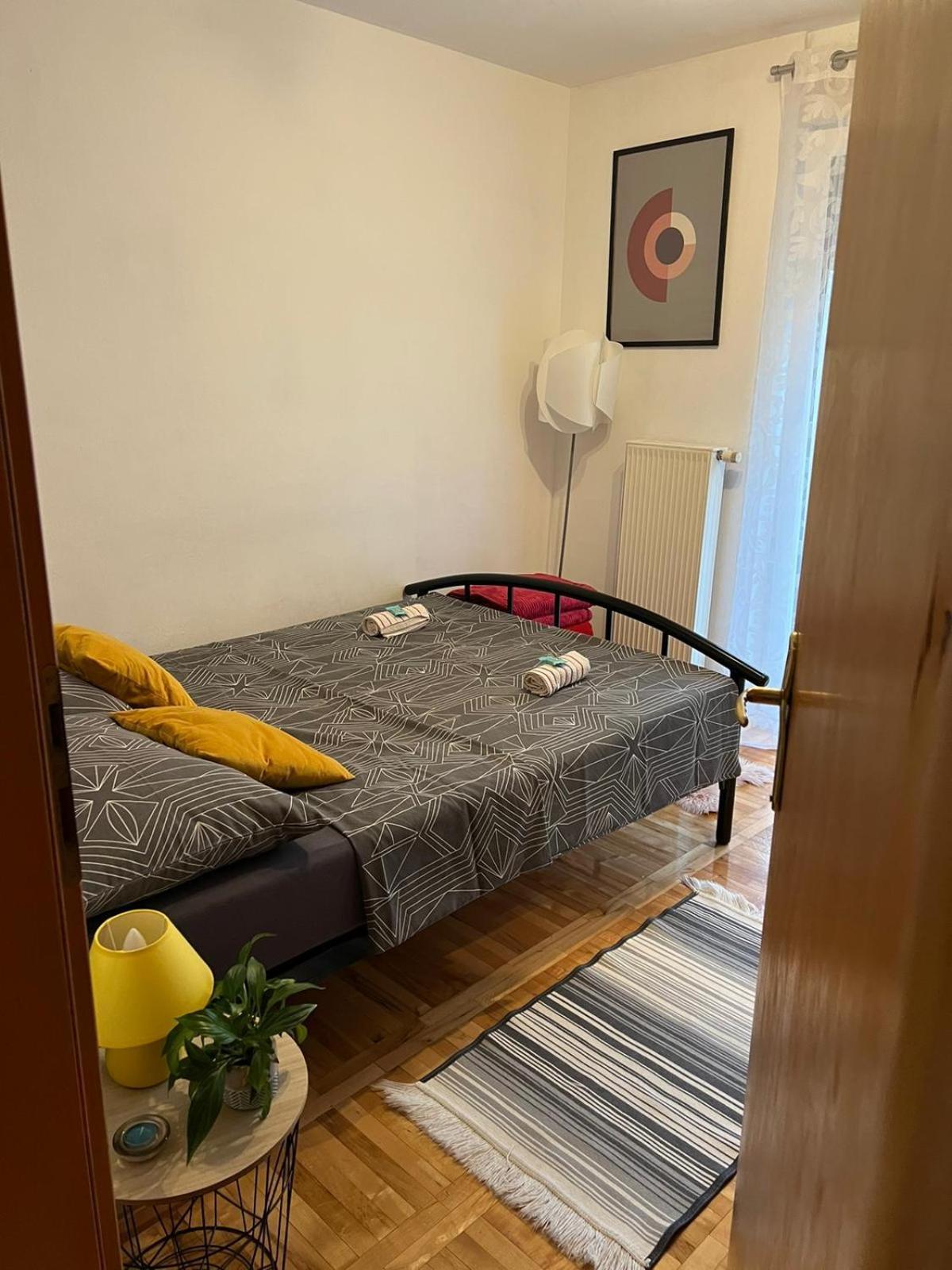 Apartment West - Private Parking Place Zagreb